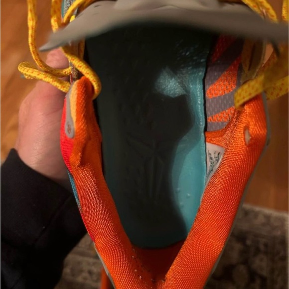 Nike Kobe 8 GC
Venice Beach (2013) - Picture 7 of 10